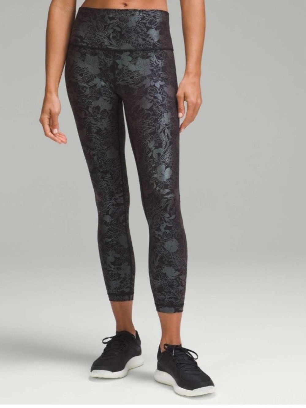Lululemon Wunder Under High-Rise Tight 25" *Shine

Logo Flourish Black Iridescen
